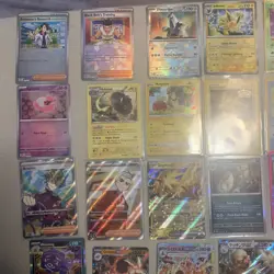 Pokémon Lot Of 32 Cards Various Series. Holos, Poké Ball And Vintage - Image 6