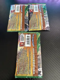 Single  Pokémon TCG Roaring Skies Booster Pack - 10 Cards - Image 3