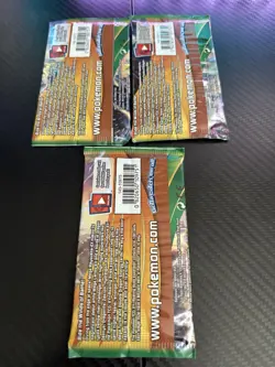 Single  Pokémon TCG Roaring Skies Booster Pack - 10 Cards - Image 6
