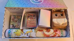 Pokemon TCG Lot - Eevee Box + Rare Cards + Accessories - Image 15