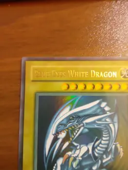 Yugioh BLUE EYES WHITE DRAGON ULTRA RARE SDK-001 MP Faded Misprint - Image 5
