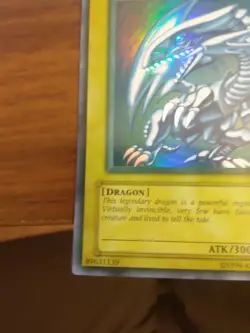 Yugioh BLUE EYES WHITE DRAGON ULTRA RARE SDK-001 MP Faded Misprint - Image 8