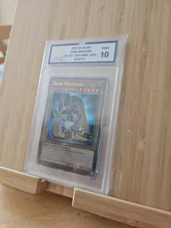 Yu-Gi-Oh! Dark Magician LC01-EN005 Limited Edition MGC 10 Card - Image 12