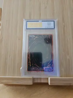 Yu-Gi-Oh! Dark Magician LC01-EN005 Limited Edition MGC 10 Card - Image 6