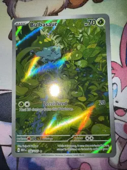 PokÃ©mon TCG Bulbasaur Scarlet & Violet 151 Holo Illustration Rare Card 166/165 - Image 1