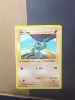Machop Pokémon Card 52/102 1st Edition Shadowless Base Set LP - Image 5