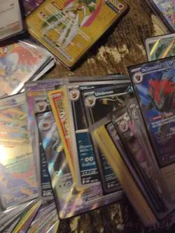 Pokemon Card Lot Halos Rares Illustration Rare Commons 1st Editions & More - Image 13