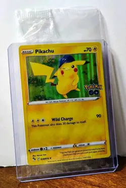 POKEMON PIKACHU 028/078 HOLO RARE POKEMON GO STORE PROMO CARD SEALED - Image 3
