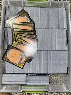 Magic The Gathering Over 2500 Common And Uncommon Cards Perfect Condition - Image 1
