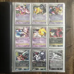 Pokemon Platinum Trading Card Game TCG 10-Sleeve Binder W/ 73 Holographic Cards - Image 2