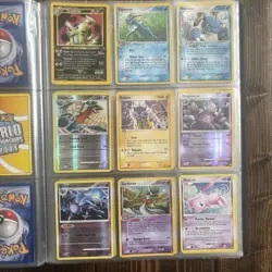 Pokemon Platinum Trading Card Game TCG 10-Sleeve Binder W/ 73 Holographic Cards - Image 6