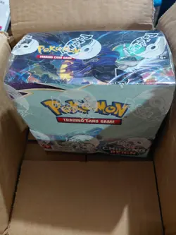 Pokemon TCG: Chilling Reign Booster Display Box - SEALED -36 Free yamper plushie - Image 2