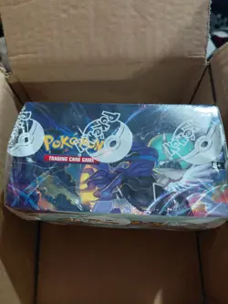 Pokemon TCG: Chilling Reign Booster Display Box - SEALED -36 Free yamper plushie - Image 3