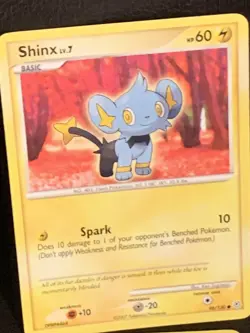 Shinx Rainbow Holo 2007 +2 Shinx + 2 Luxio + Lightning Energy Pokémon Cards NM - Image 7