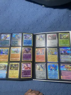 [BULK] [FULL!] Reverse/Holo Pokemon cards in Prismatic Evolutions Binder - Image 22