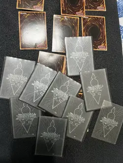 Yu-Gi-Oh Exodia the Fobidden One Complete Set YGLD-ENA17/21 And Extra Cards - Image 15