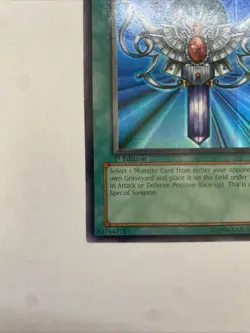 YuGIOh - 1st Edition LOB-118 Monster Reborn - N/A Print - LP Foil Line - Image 6