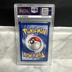 PokÃ©mon TCG Hitmonchan Base Set Holo Rare Card 7/102 PSA 8 - Image 2
