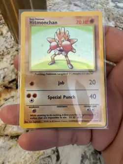 Pokémon TCG Hitmonchan Base Set Holo Unlimited Rare Card 7/102 Vintage 1999 WOTC - Image 1