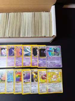 Huge Collection Bulk Lot of 600+ Pokemon Cards Mixed WOTC-XY Vintage HP-DAMAGED - Image 3