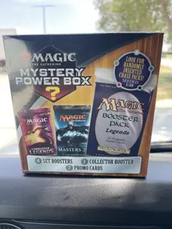 Wizards of the Coast Magic: The Gathering Mystery Power Box -5 Packs - Image 3
