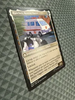 MTG Ratchet, Field Medic #002/015 Mythic Universes Beyond: Transformers (BOT) - Image 8