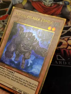 Yugioh Plaguespreader Zombie PGLD-EN074 Gold Rare 1st Edition MP - Image 4