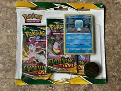 Pokemon Trading Card Game: Sword and Shield - Evolving Skies Three Booster Packs - Image 1