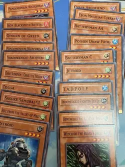 HUGE Lot of 60, Yu-Gi-Oh Monster Effect Cards, TCG 1996 Yugioh Konami ALL 1st Ed - Image 4