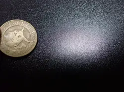 Pokemon Card Banpresto 1997 Promo Game Coin Gold Shining Pikachu #2 - Image 6