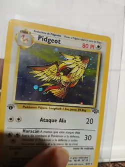 VHTF SPANISH Pokemon TCG Card English 1st edition Jungle Pidgeot 8/64 Holo LP - Image 2