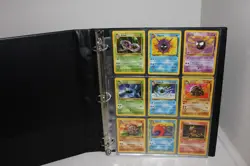 Pokemon Base Set (101) + Uncommon/Common Fossil +Rocket + OVER 550 Extra Cards - Image 13
