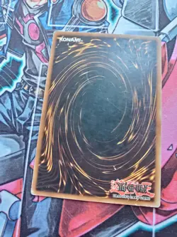 Yugioh! Blue-Eyes White Dragon SDK-001 Starter Deck: Kaiba Unlimited MP-HP - Image 3