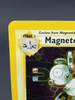 Magneton Fossil 11/62 Pokemon Holo Rare WOTC Vintage 1999 - Image 2