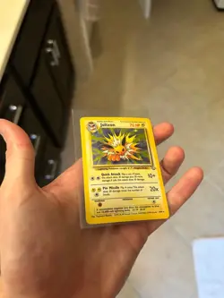 1999 Vintage 1999 Pokemon Card JUNGLE JOLTEON 4/64 Holo Rare MP English - Image 4