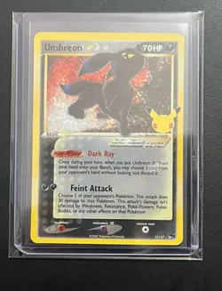 NM Umbreon Gold Star 17/17 Celebrations: Classic Collection Holo Pokemon Card - Image 1