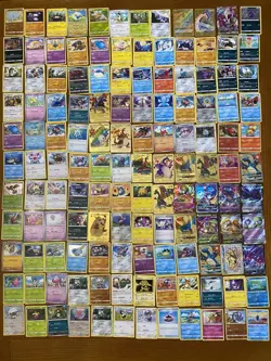 Huge Lot of 132 Pokémon Cards Some May Be Rare Inc Gold Charizards - Image 2