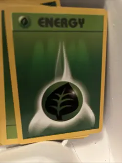 1x Pokémon Base Set GREEN Grass Energy Card 99/102 WOTC 1999 - Image 1