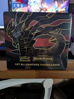 Pokemon Lost Origin Outclass Trainer Set ITA Sealed ETB - Image 6