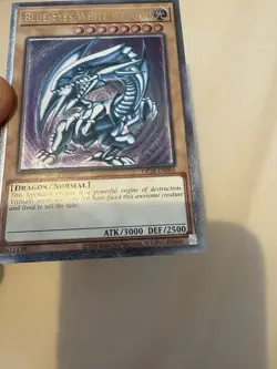 Yugioh OP28-EN001 Blue-Eyes White Dragon Ultimate Rare Euro NM purple cleanest - Image 4