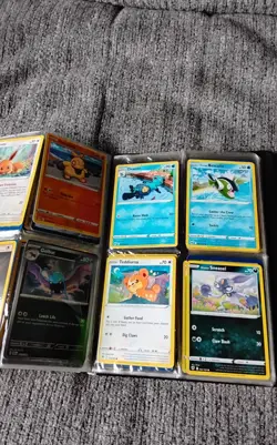 Vintage 2002 Konami Yu-Gi-Oh 20 Page Card Book Binder. With 160 Pokémon Cards - Image 8