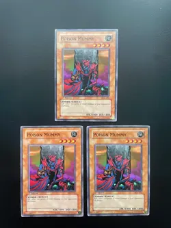 Yugioh Poison Mummy PGD-016 Common 1st Edition Damaged X3 - Image 1