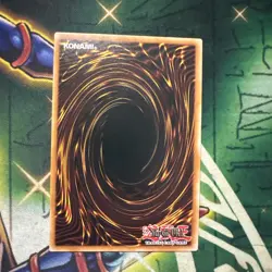 Yugioh! Blue-Eyes White Dragon MAGO-EN001 Gold Rare 1st Edition NM - Image 2