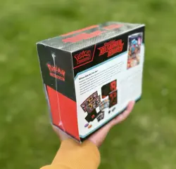 Pokémon TCG - Destined Rivals Elite Trainer Box ETB - SEALED - IN HAND  🚚✅ - Image 4