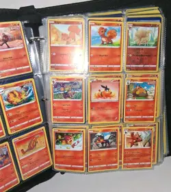 Pokémon Card Lot In A Pokémon Binder Over 450 Cards Stages 1 & 2 & Basic & Halos - Image 4