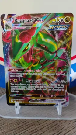 RAYQUAZA VMAX Evolving Skies POKEMON Full-Art Holo 2021 Rapid Strike 111/203 - Image 1
