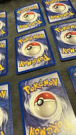 32 Mixed Vintage Pokémon Card Lot Base Set 2, Neo Destiny, Neo Discovery WOTC - Image 13