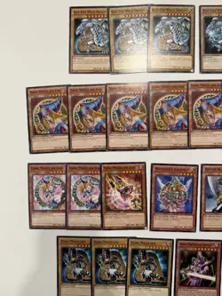 Yugioh Collection Lot Blues Eyes White Dragon & Dark Magician Yugioh Cards LP-NM - Image 6