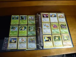 Pokémon card binder collection Gen 1 to 7 300+ cards - Image 3