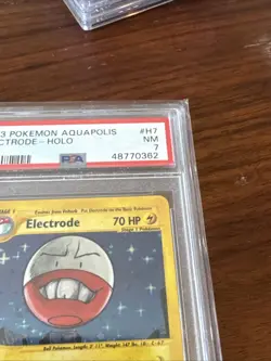 Pokemon Electrode Aquapolis Holo Rare #H7 PSA 7 - Image 3